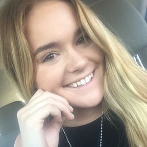 Meet your Posher, Avery